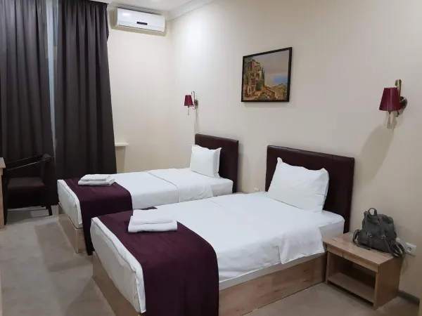 Karavan Street Hotel