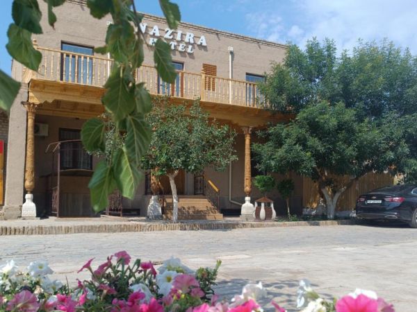 Nazira Guest House