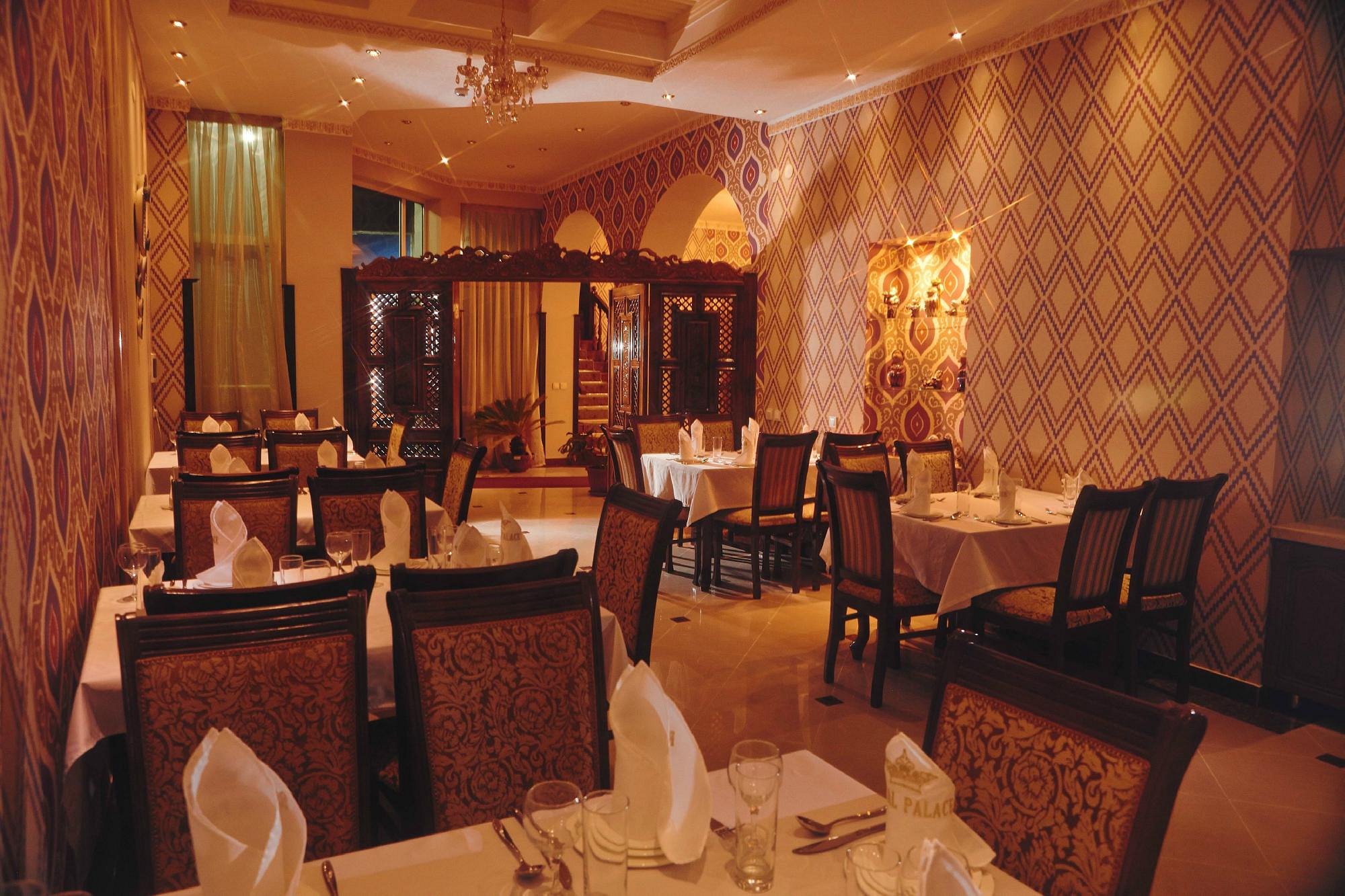 Royal Palace Hotel