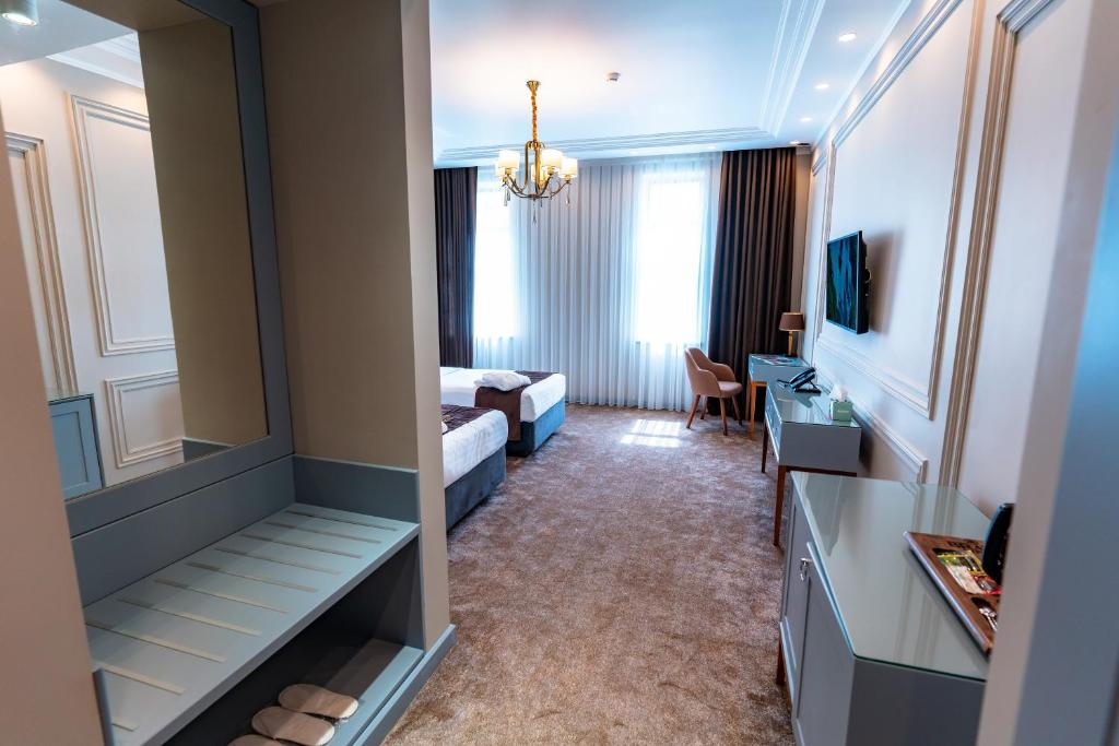 Bravo Hotel