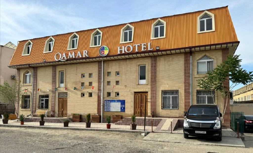 Qamar Hotel