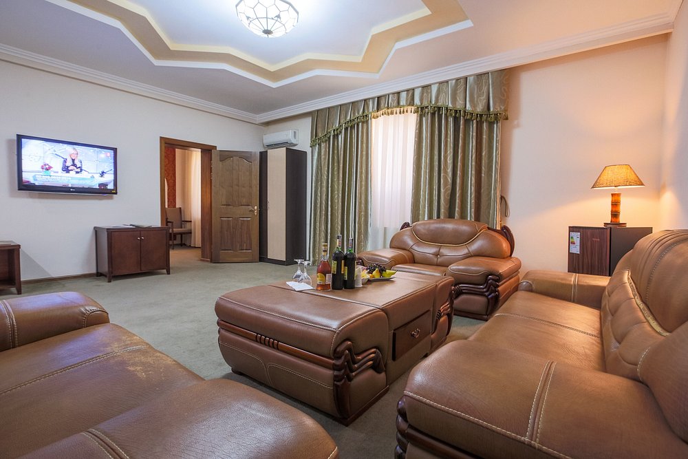 Avicenna Hotel