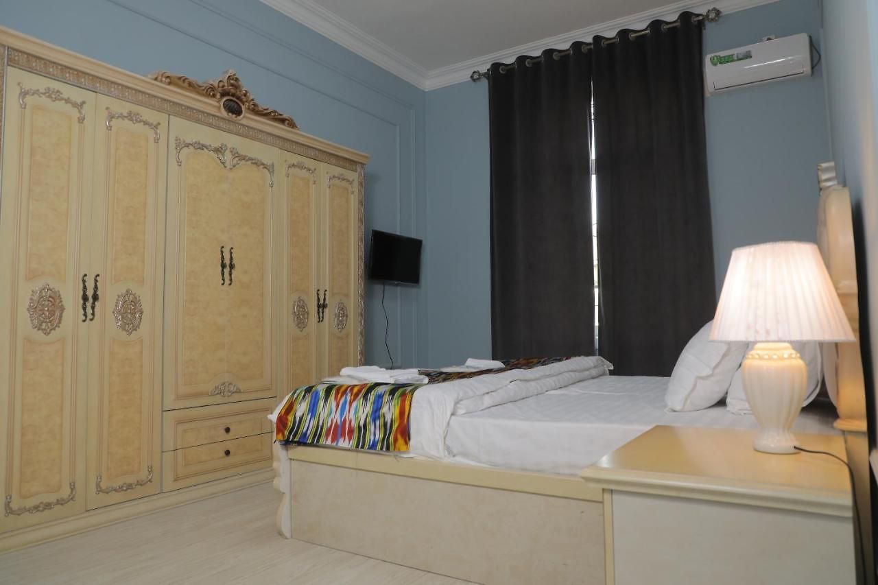 Grand Villa Hotel