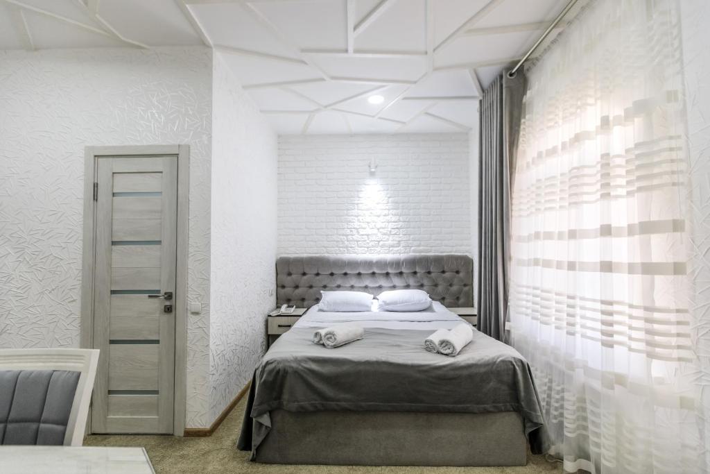 Hotel Billuri Sitora