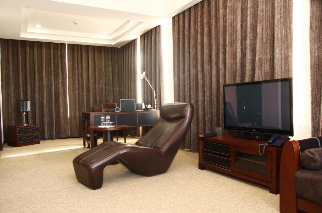 Grand M Hotel