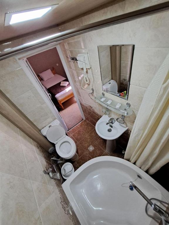 Alixan Guest House