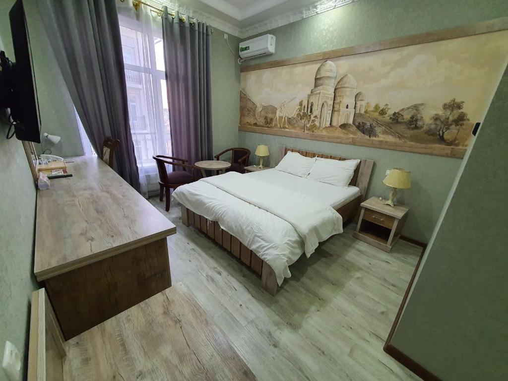 Ideal Hotel