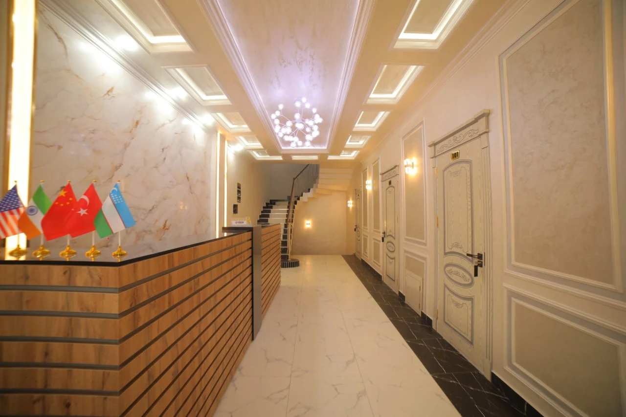 Hotel Tinchlik Plaza