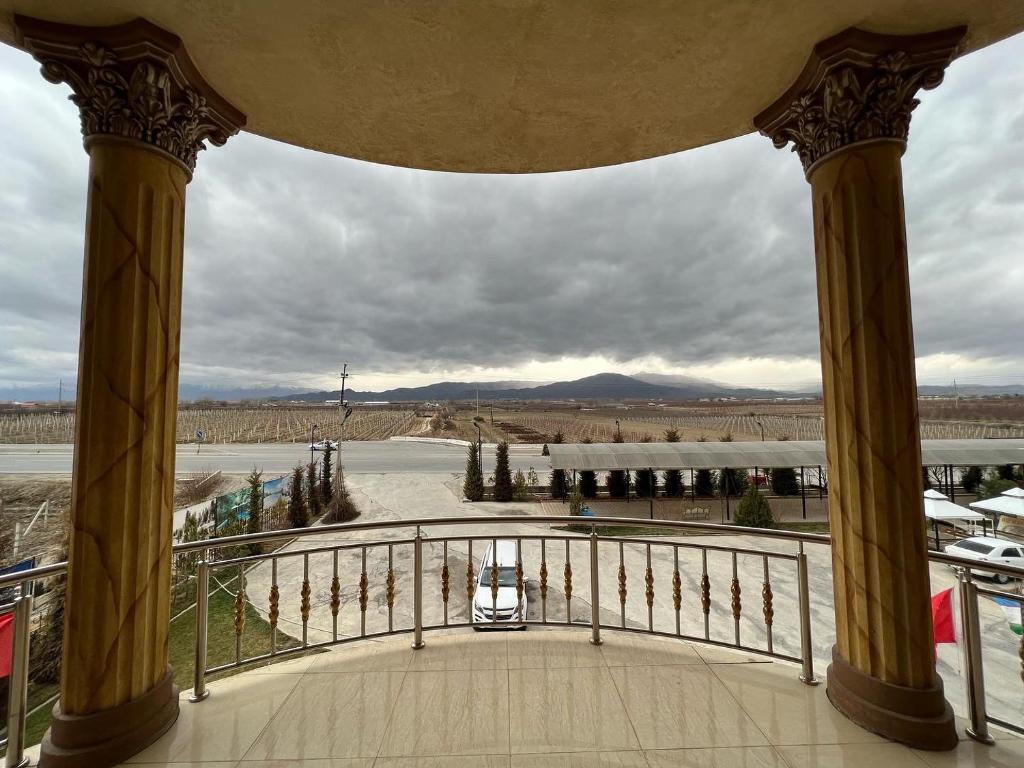 MOUNTAIN VIEW SAMARKAND