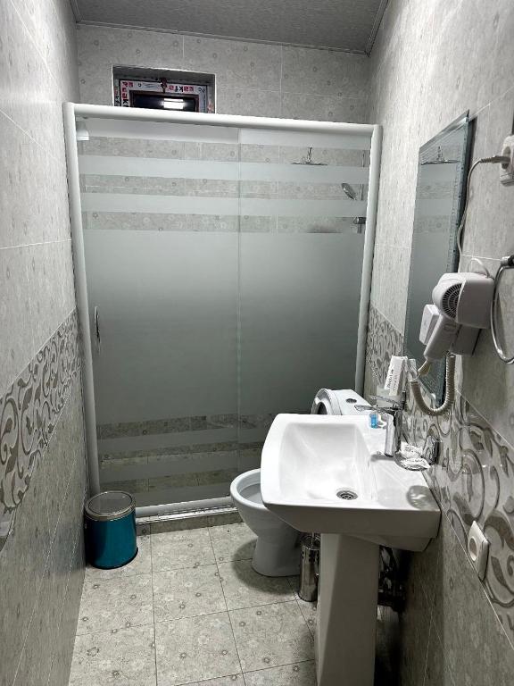 Gulnora Hotel