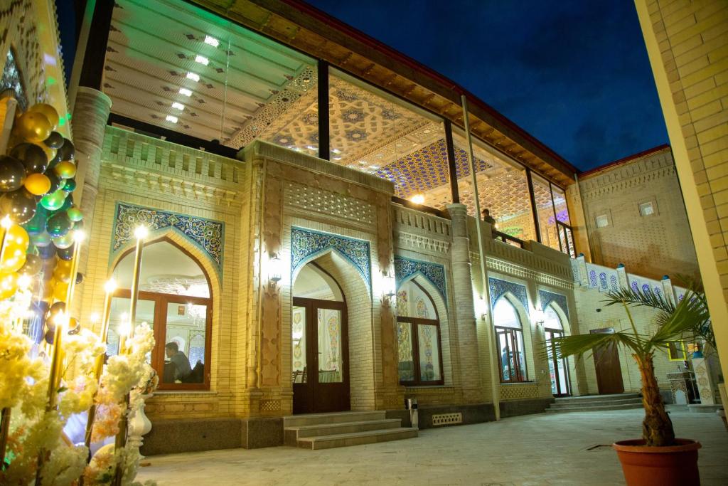 Hotel Bibikhanum