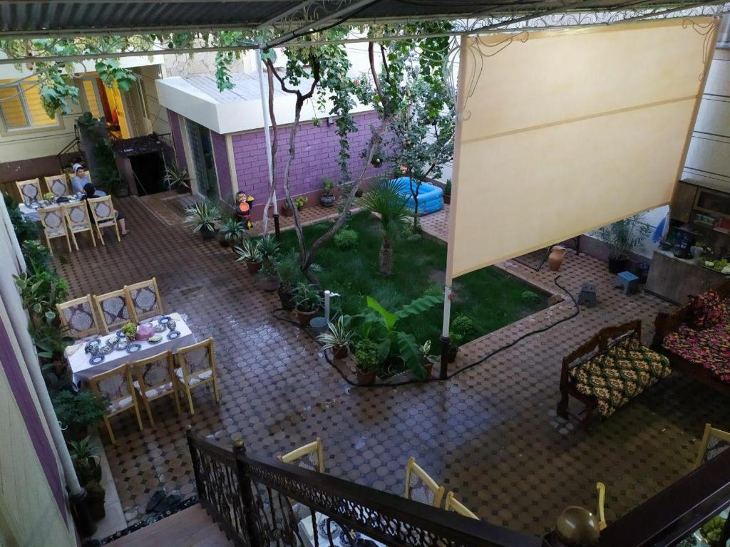 Uvaysiy family guest house