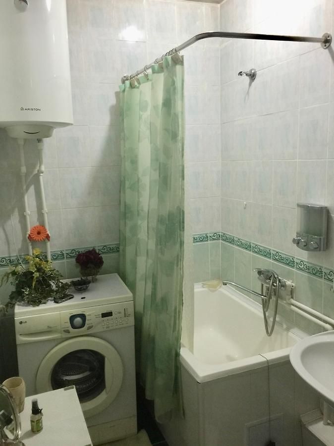 Valentina's Guest House