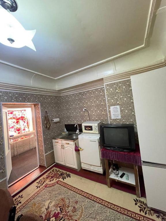 Hoja Kalonning "biz do'stlardamiz" mehmon uyi