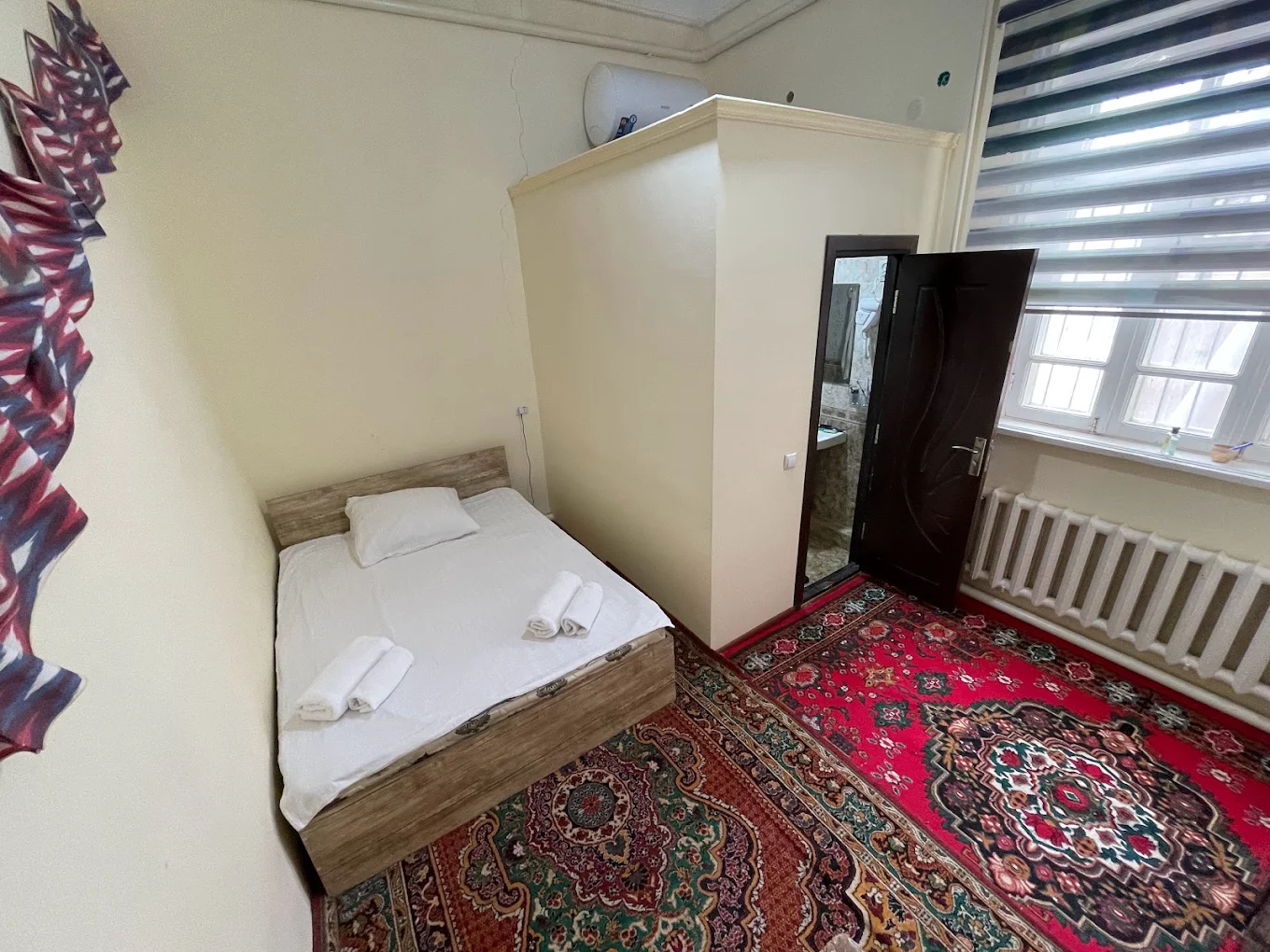 Deshon Qala Guest House