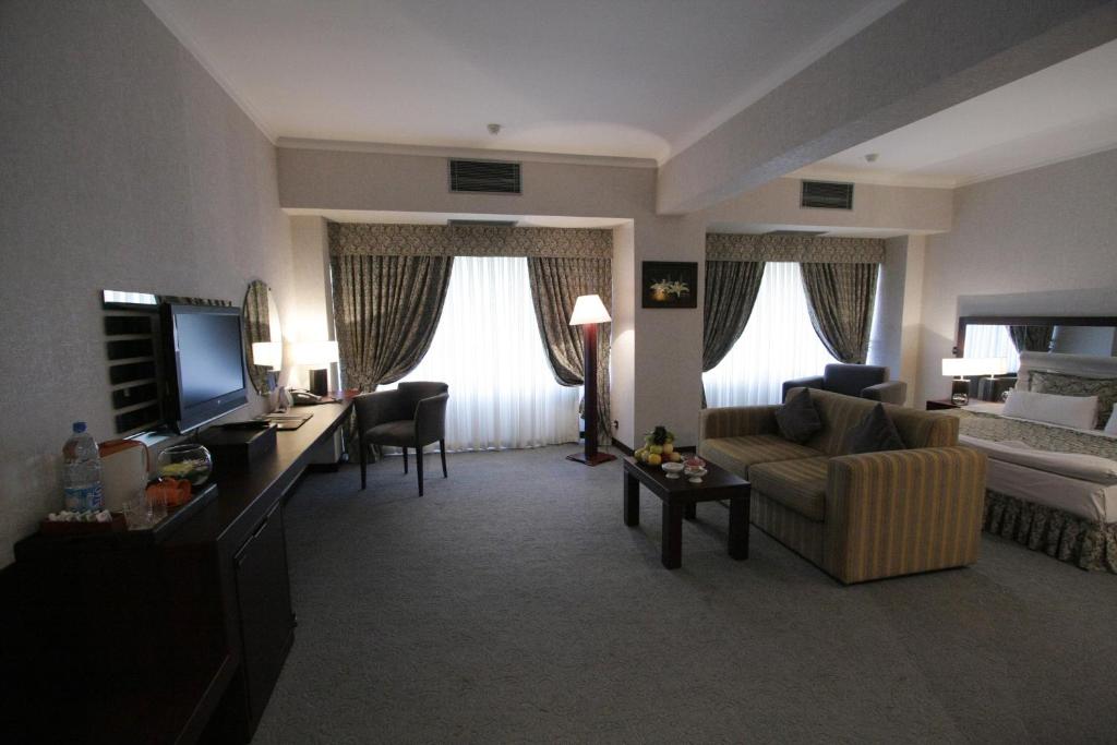 Le Grande Plaza Tashkent Hotel