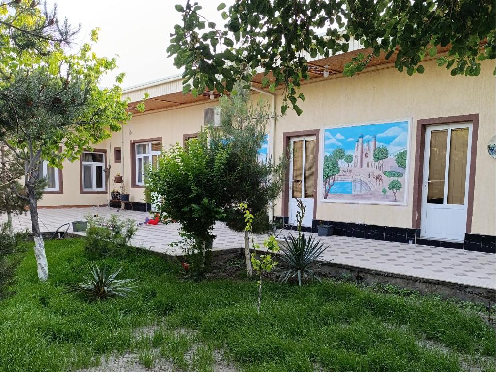 Dilnura Guest House