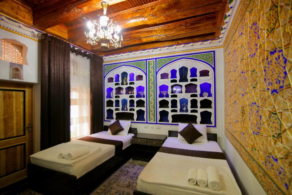 Mukhlisabegim Hotel