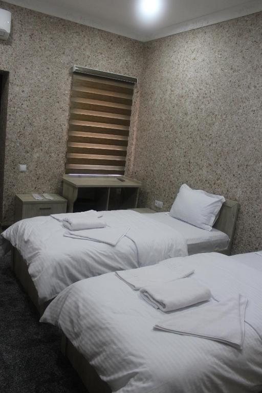 Taxtapul Hotel
