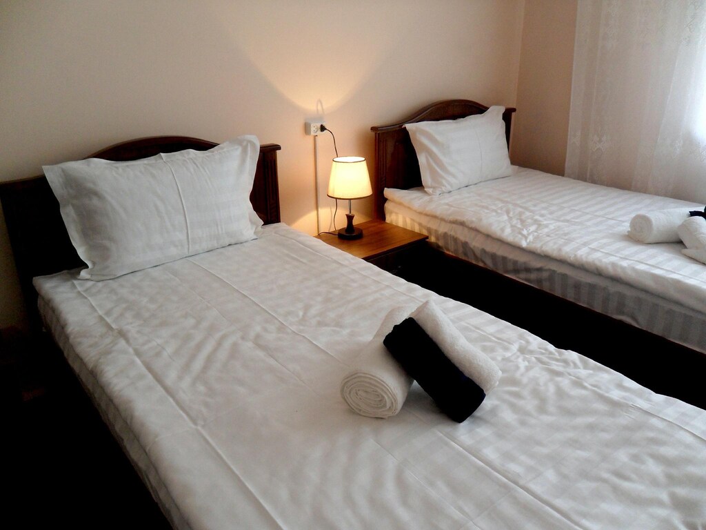 White Hill House Mehmonxonasi