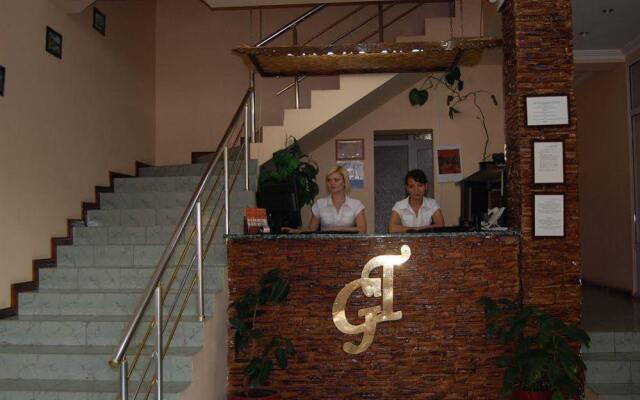 Grand Tashkent Hotel