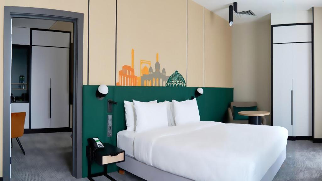 Holiday Inn Tashkent City, an IHG Hotel