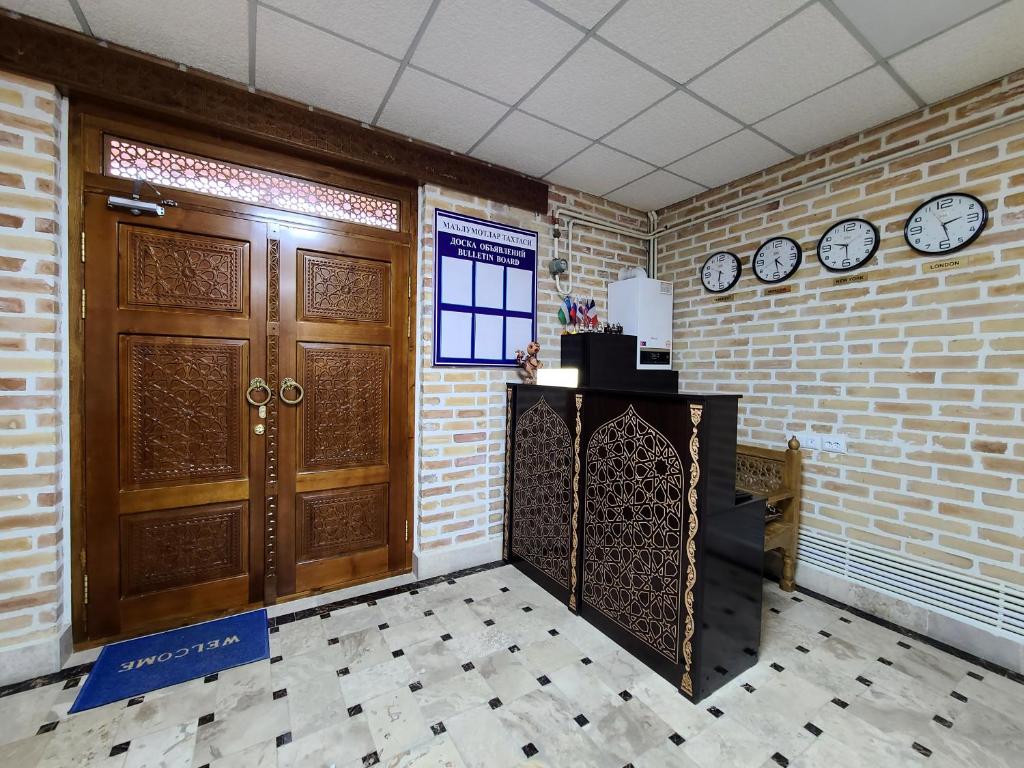 Oybinoq Hotel