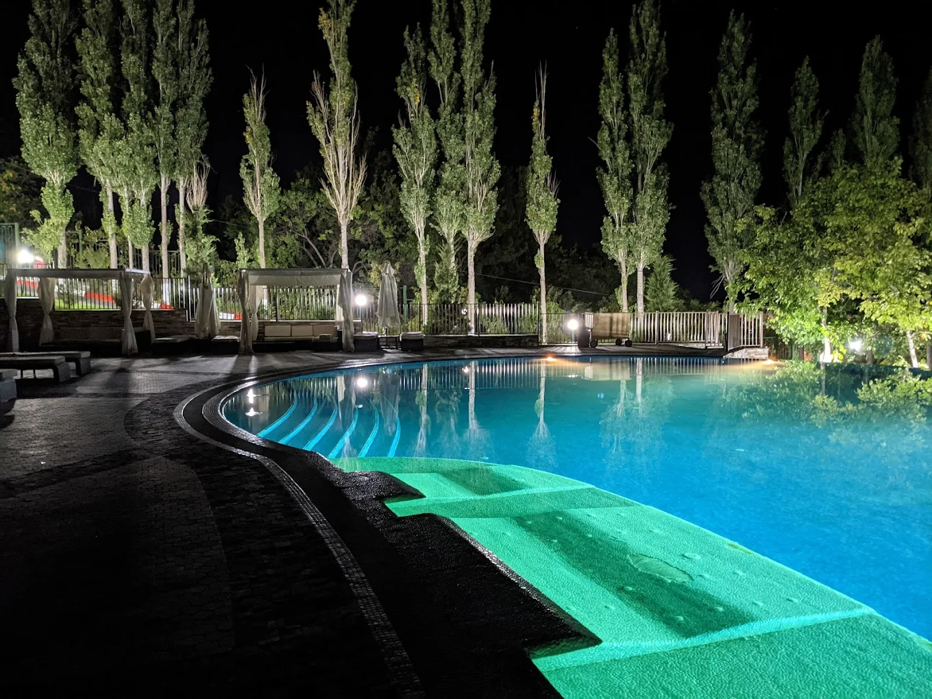 Отель Авеню Парк