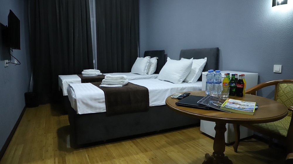 Mekhnat Hotel
