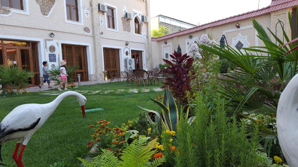 Emirkhan Hotel