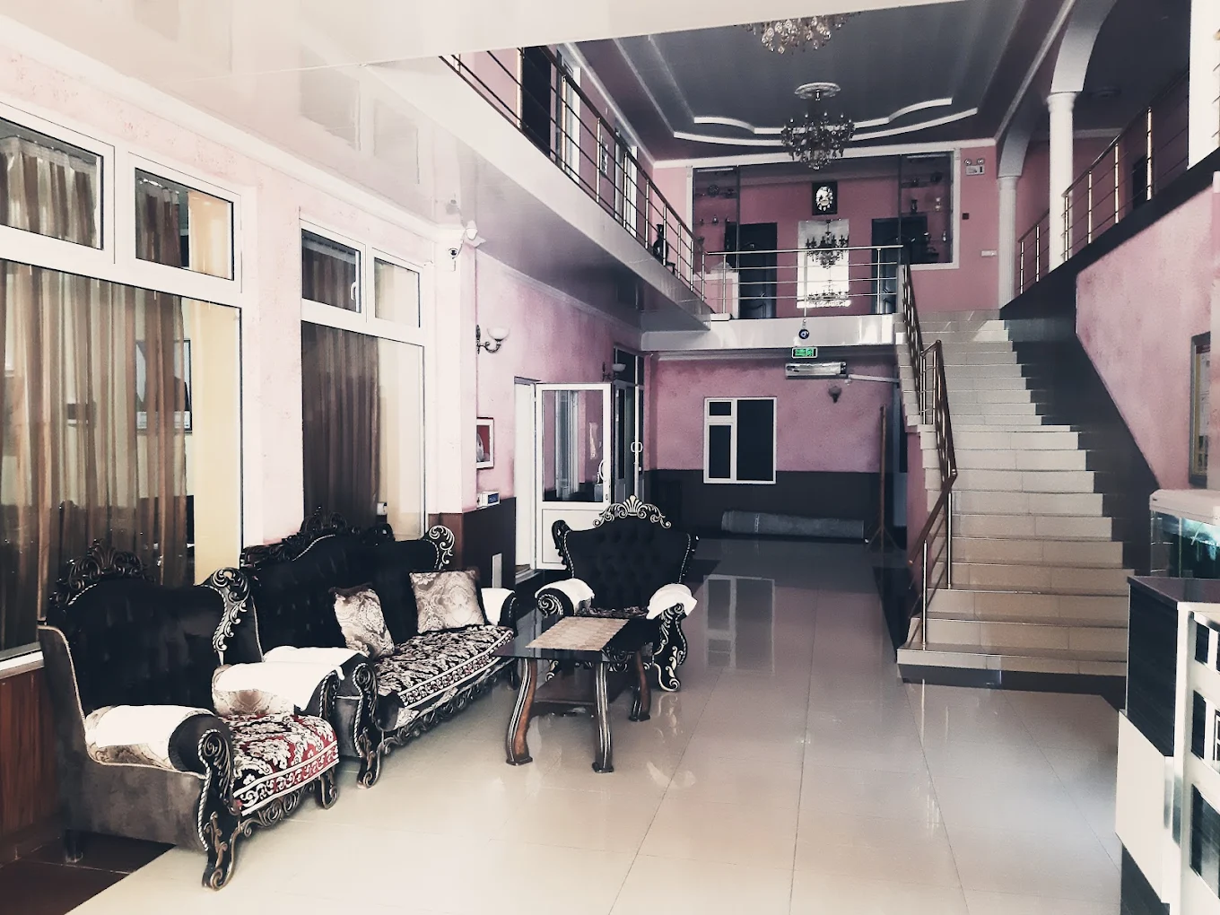 Гостиница SHOHRUX