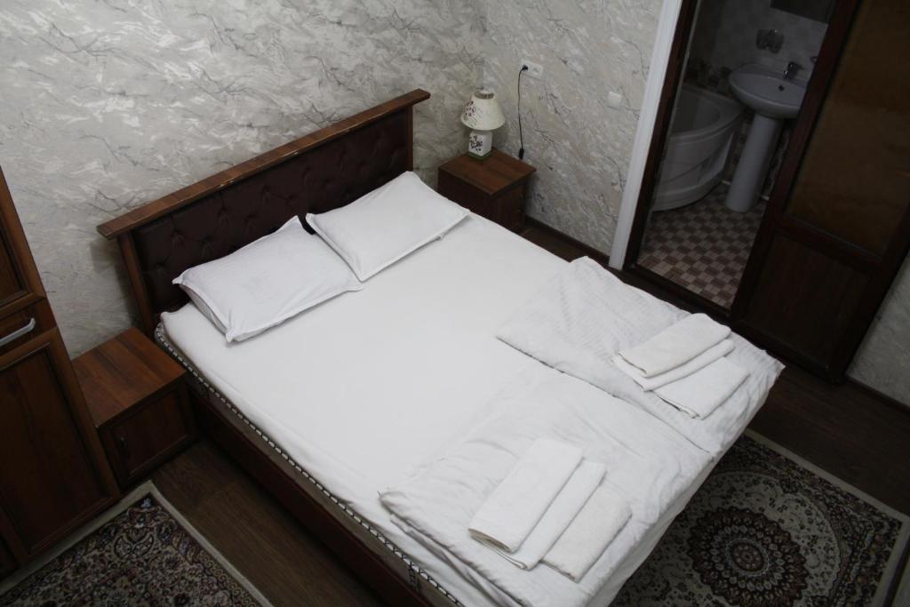 Tilyakori Hotel