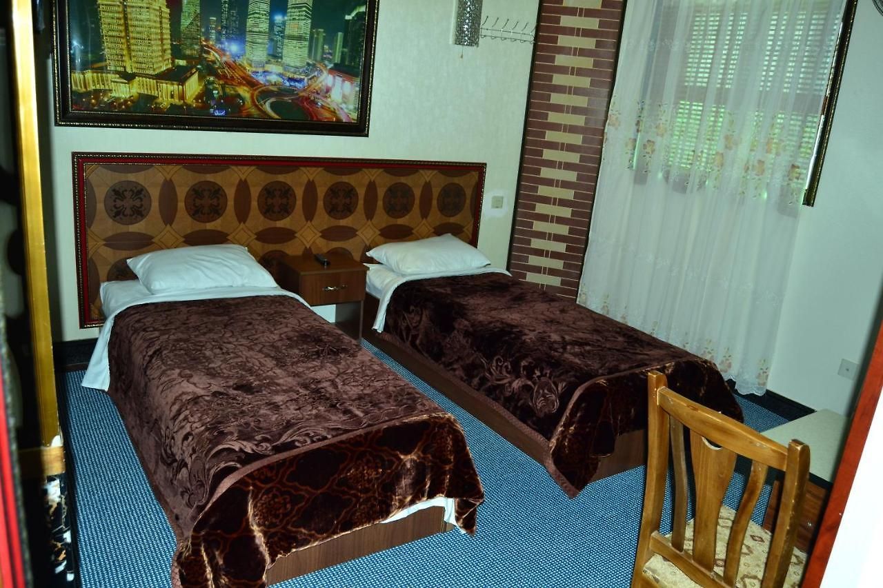Hotel Zebuzar
