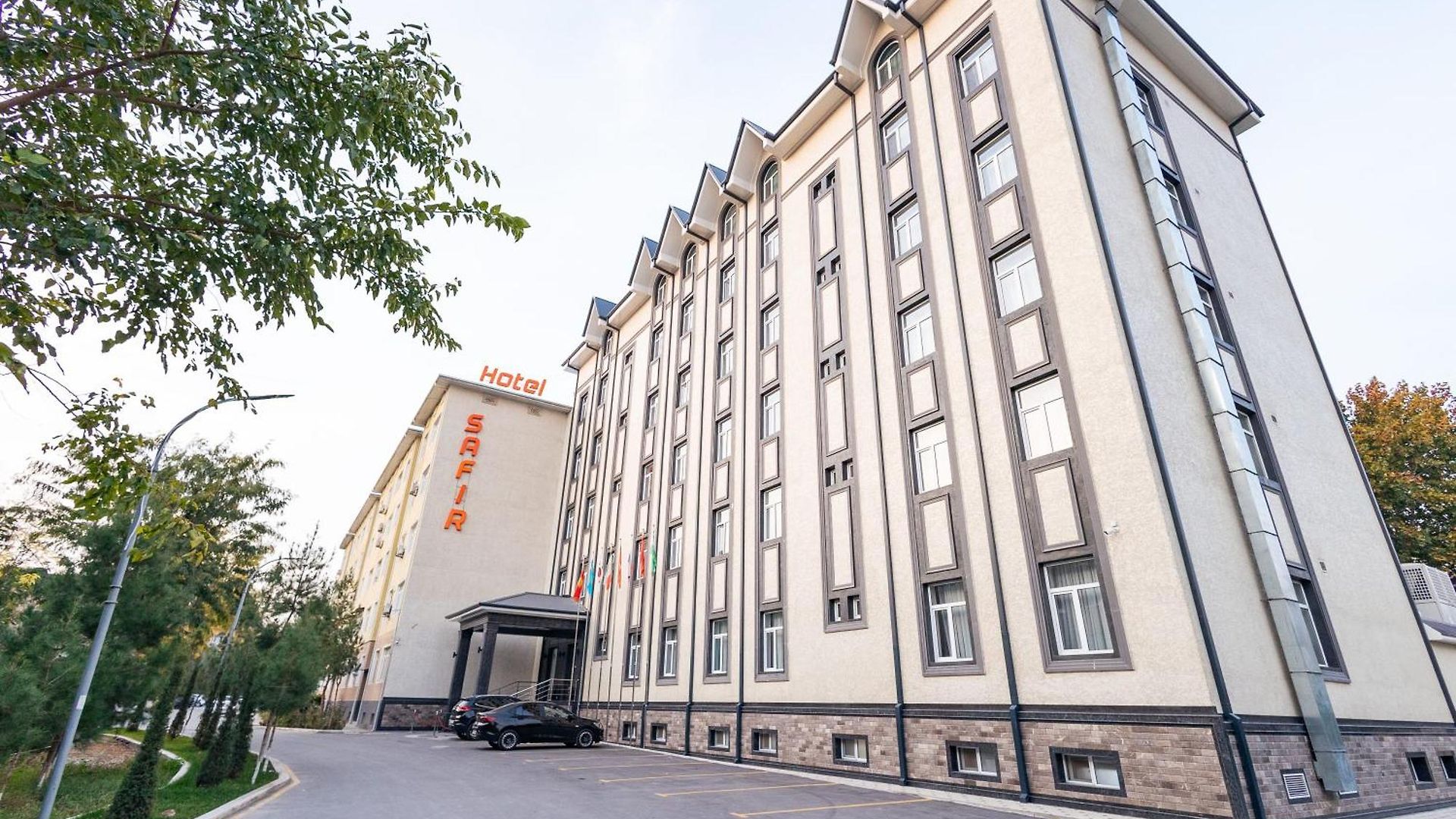 Safir Hotel