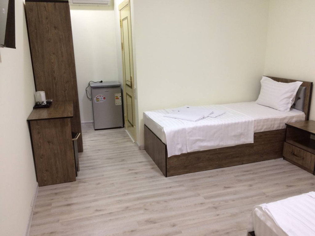 Usmon Khuja Hotel