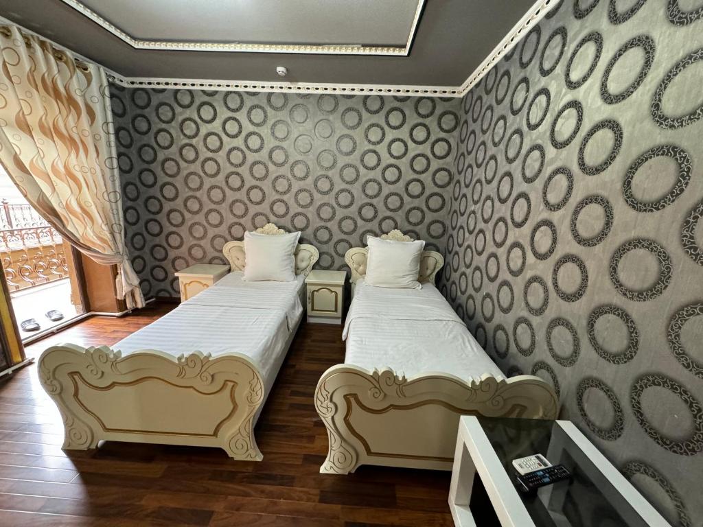 Hotel Shahram Plus Sh
