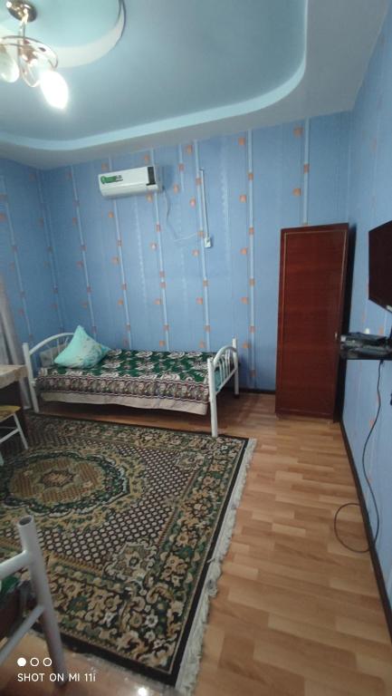 Umid Hostel