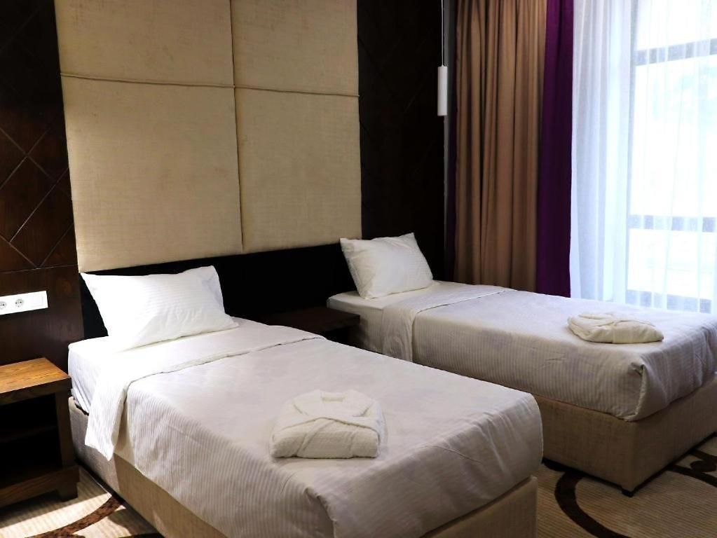 Hotel Nehal Kamal