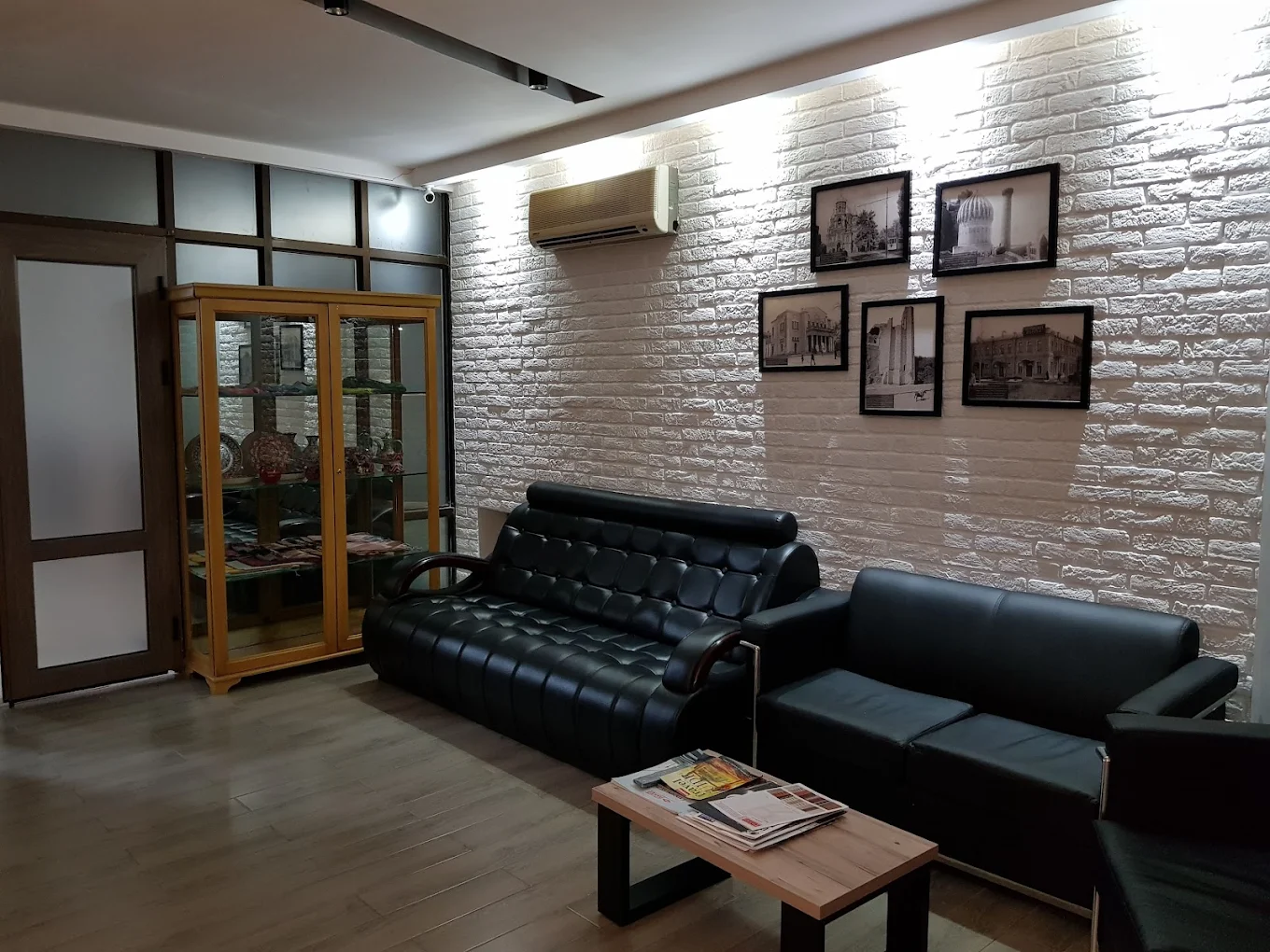 Karavan Street Hotel