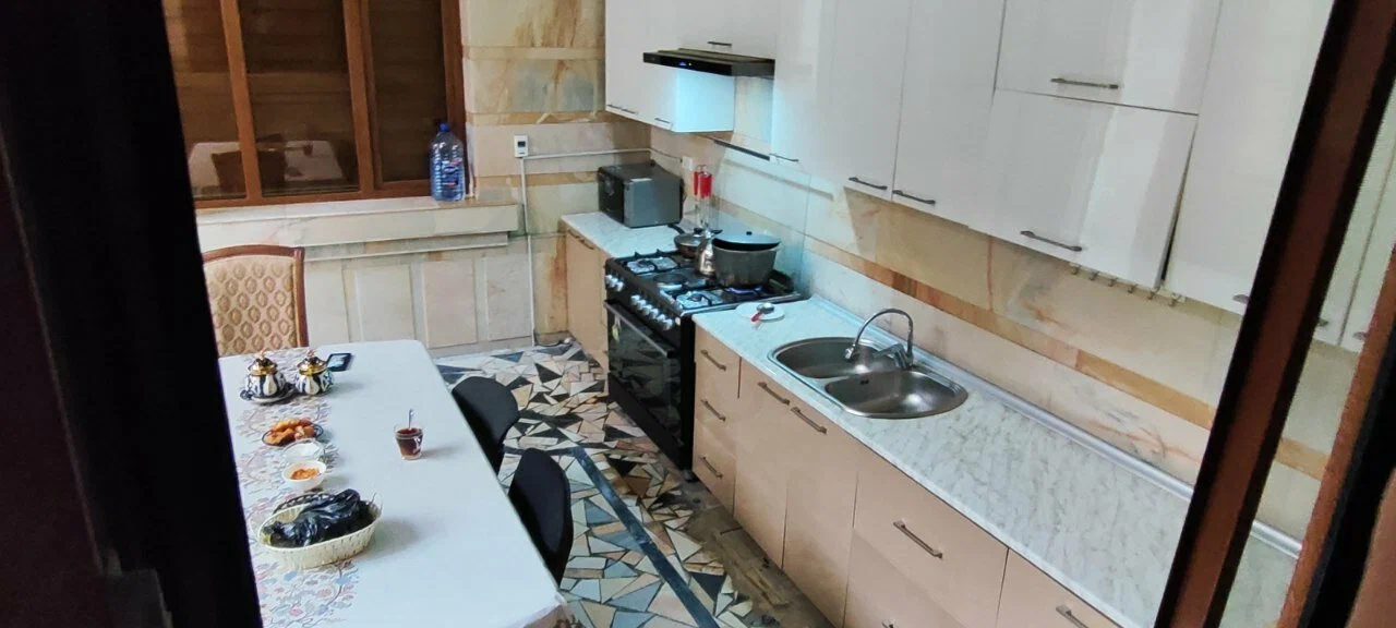 Next Hotel