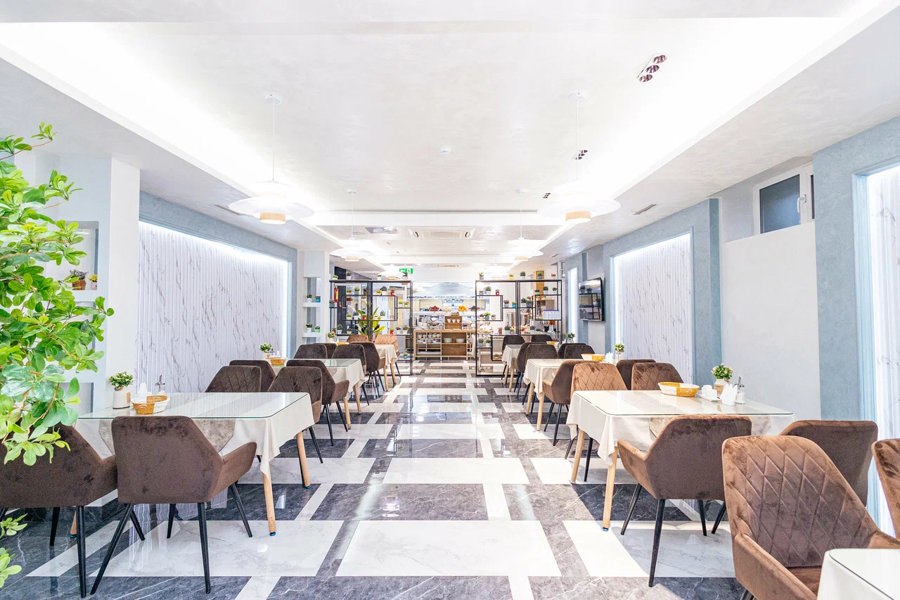 Safir Hotel