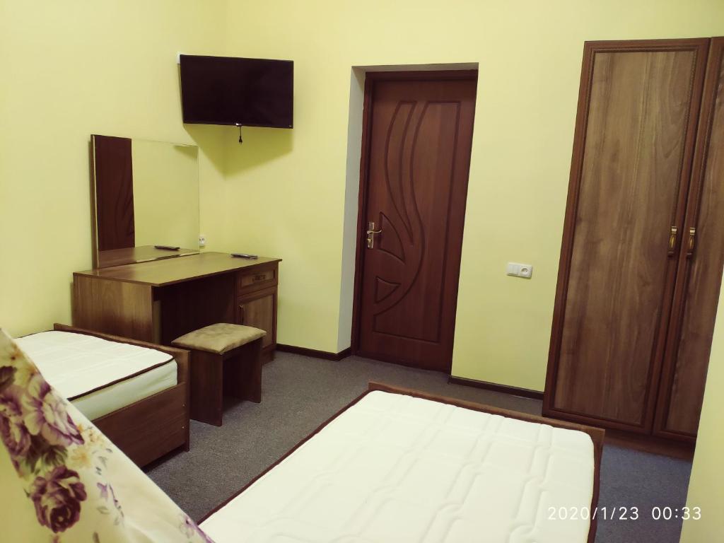 HOTEL APOLLON