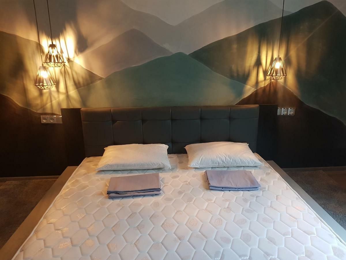 Bed and Breakfast Minimalist