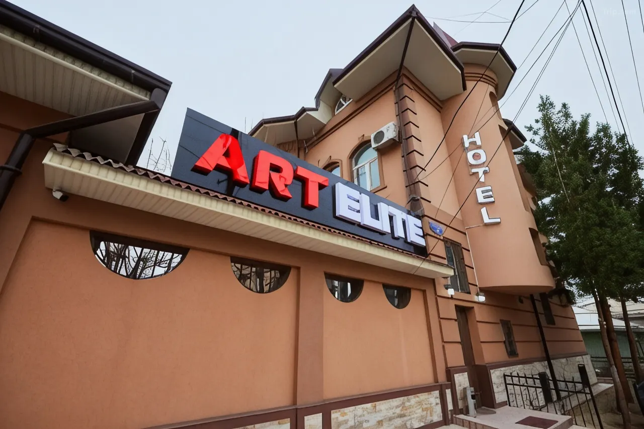 Art Elite Hotel