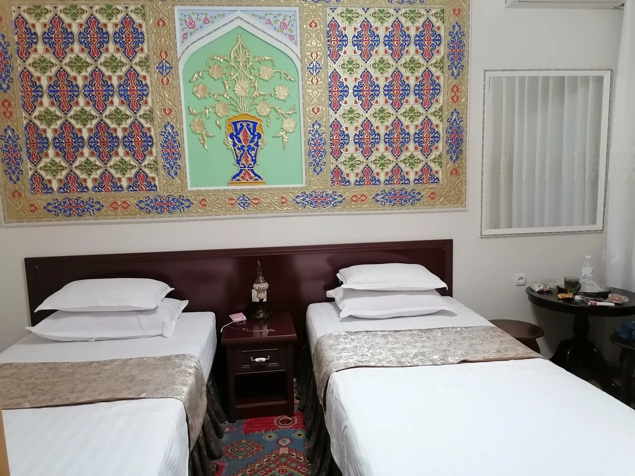 Hotel Shohrud