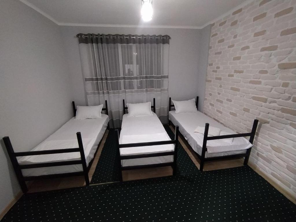 HOSTEL CHINOR