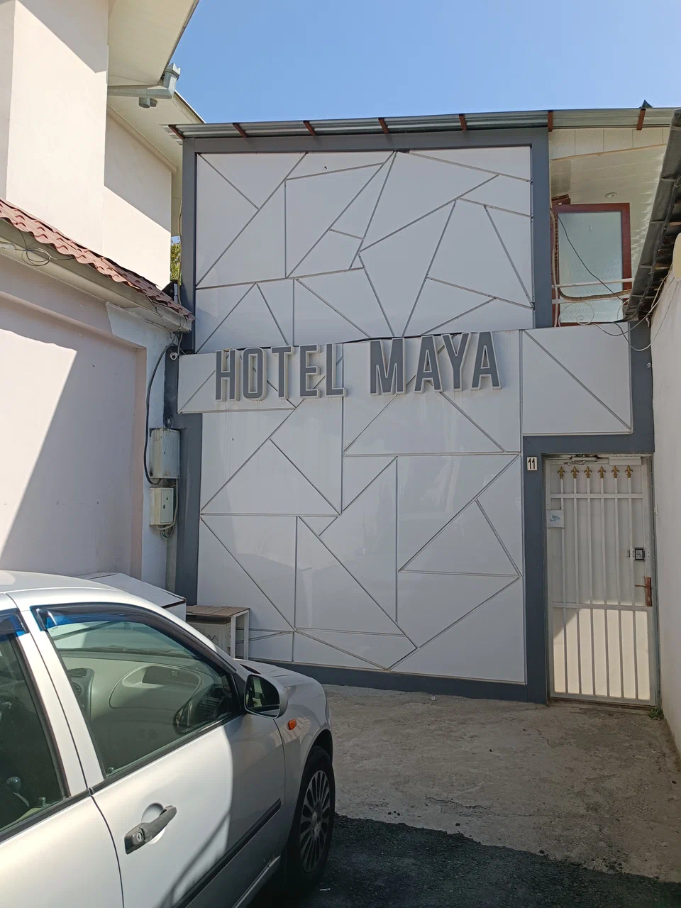 Maya Hotel