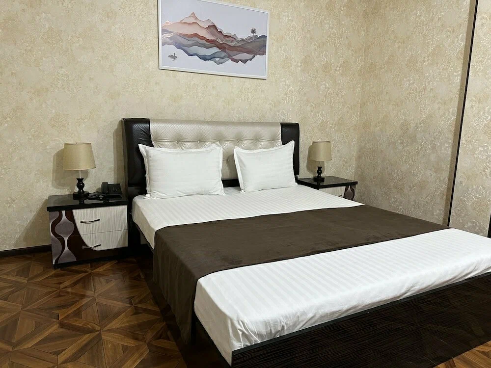 Yantai Hotel