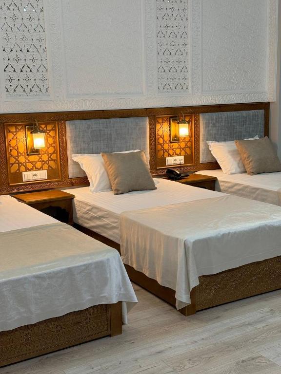 Emerald Hotel