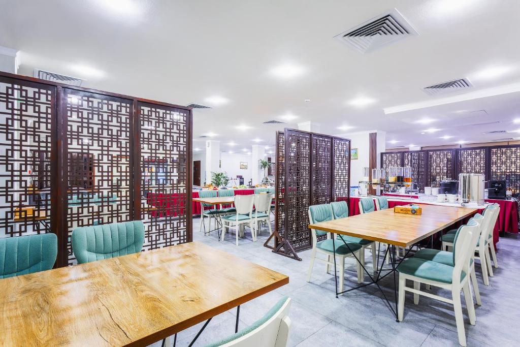 Rich Park Hotel